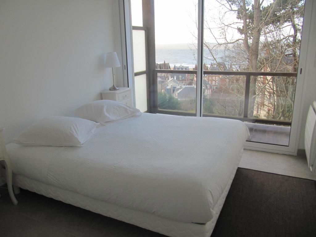 La Regina Apartment Trouville-sur-Mer Room photo